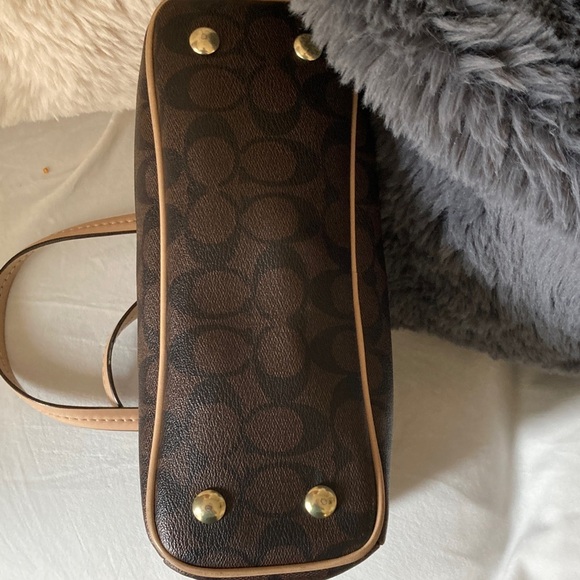 Coach Brown Signature Satchel - Picture 6 of 8